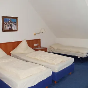 2* Hotell Vier Jahreszeiten